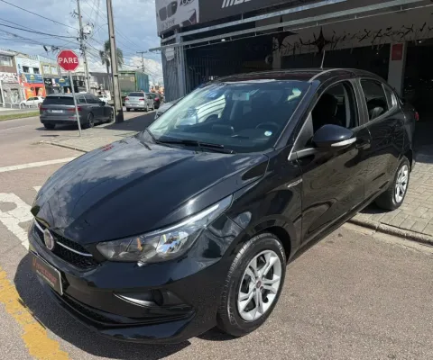 Fiat cronos drive 1.3 conservado, pneus novos, cautelar aprovado, multimidia e 100% em dia!