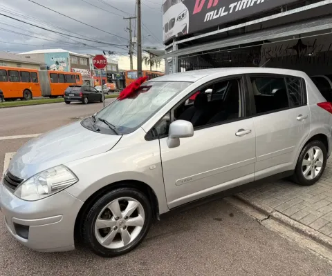 Nissan tiida S 1.8 16v Manual Confiável e custo benefício.. 