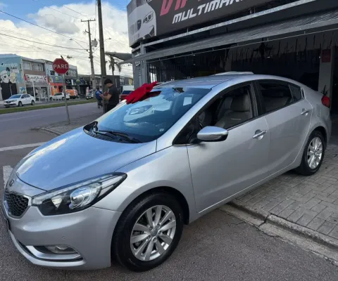 KIA - Cerato 1.6 16v Aut 
