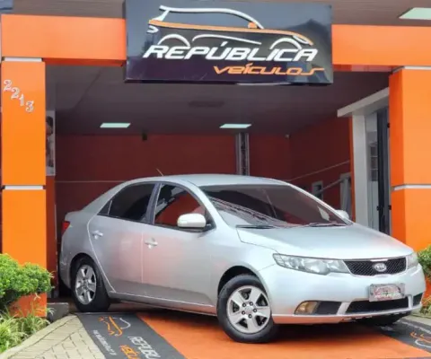 KIA CERATO EX2 1.6L