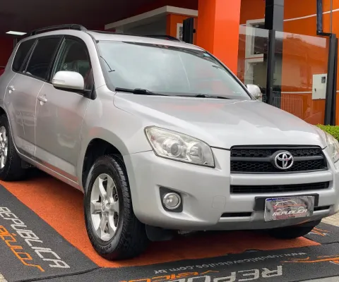 TOYOTA RAV4 2.4 2010