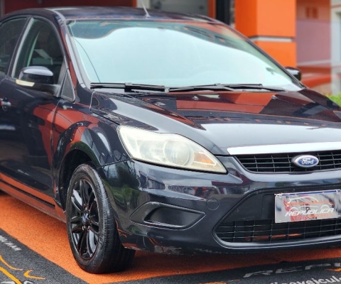  FORD FOCUS 2.0 HATCH 2008/2009 – DESEMPENHO, ESPAÇO E CONFORTO!