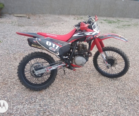 HONDA NX à venda.