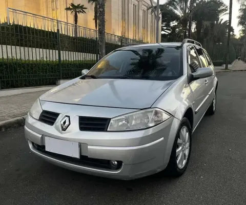 RENAULT MEGANEGT DYN 16 2011
