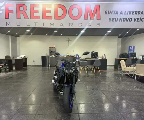 Yamaha Mt-09 2025