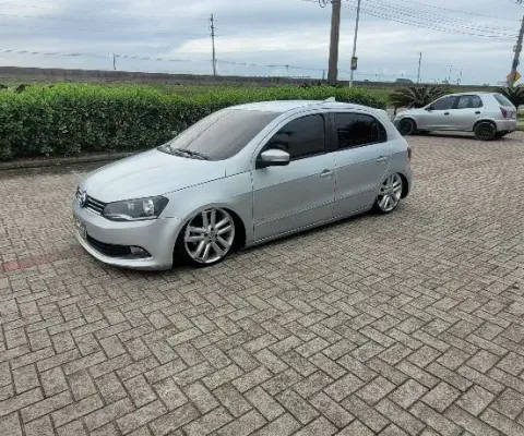 Gol 1.6 2013 suspensão a ar castor top