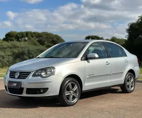 VOLKSWAGEN POLO SEDAN 1.6 8V COMFORTLINE 4P 2012
