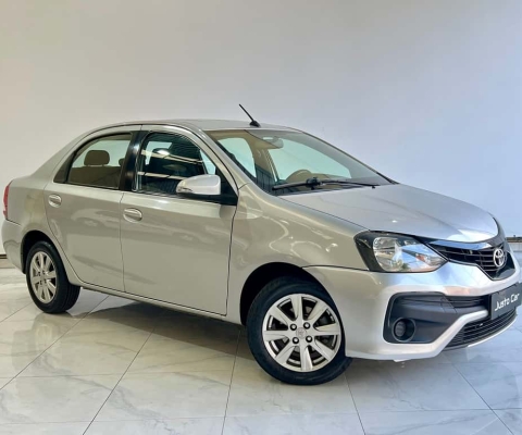 Etios Sedan X Plus 1.5 Automático