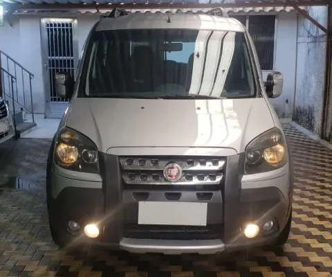 FIAT DOBLO à venda.