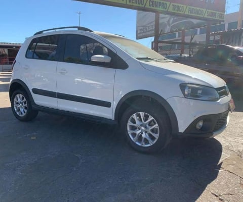 VOLKSWAGEN CROSSFOX GII 2014