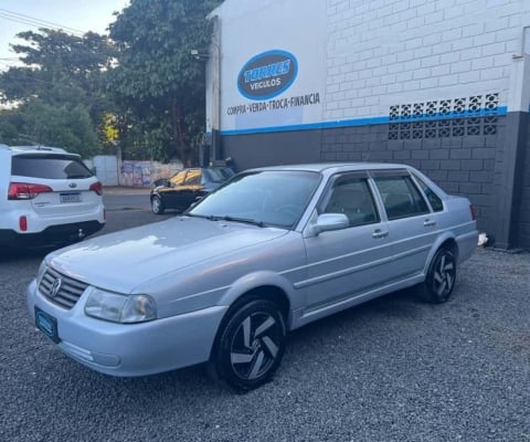 Volkswagen Santana 2000 1.8 mi 8v gasolina 4p manual