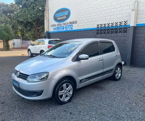 Volkswagen Fox 2014 1.0 mi 8v flex 4p manual