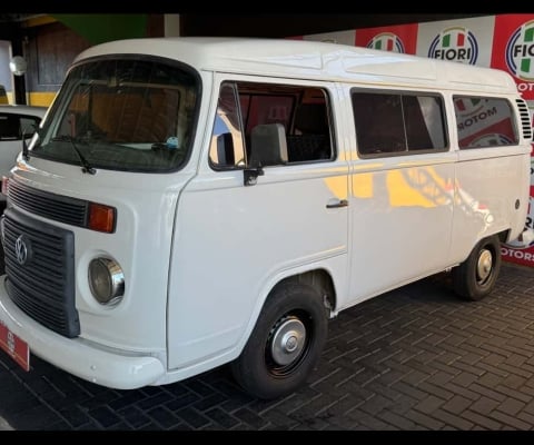 VOLKSWAGEN KOMBI Lotação 1.4 Mi Total Flex 8V