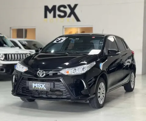 Toyota Yaris Hatch Flex Automático