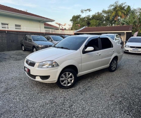 Fiat Siena EL 1.0 mpi Fire Flex 8V 4p  - Branca - 2013/2014