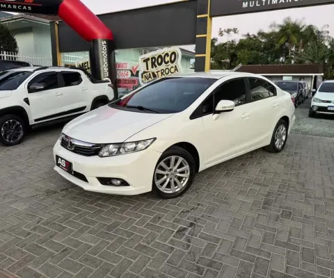 Honda Civic Sedan LXR 2.0 Flexone 16V Aut. 4p  - Branca - 2013/2014