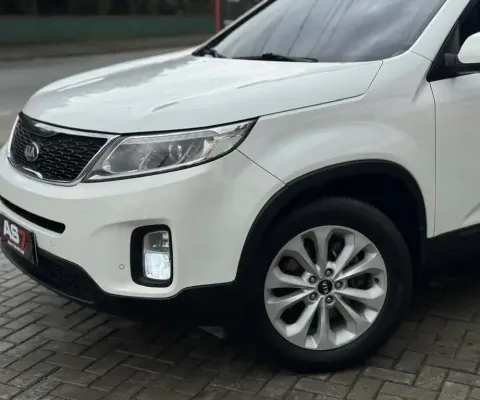 Kia Sorento 2.4 16V 4x2 Aut.  - Branca - 2013/2014