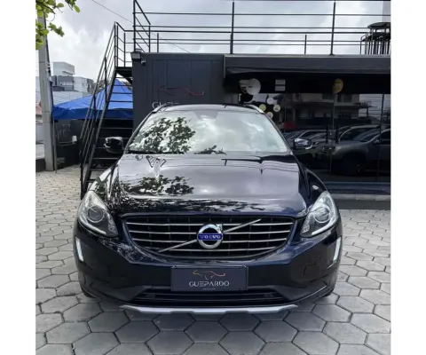 Volvo Xc60 2017 2.4 d5 momentum diesel awd 4p automático