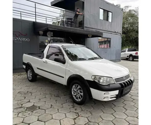 Fiat Strada 2005 1.8 mpi trekking cs 8v flex 2p manual