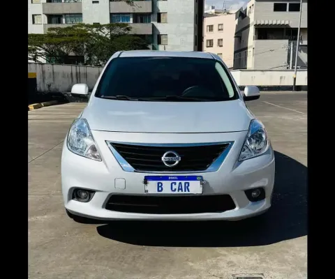 NISSAN VERSA 16SV FLEX 2014