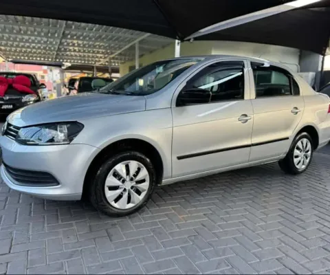Volkswagen VOYAGE 1.6 MI TRENDLINE 8V FLEX 4P MANUAL