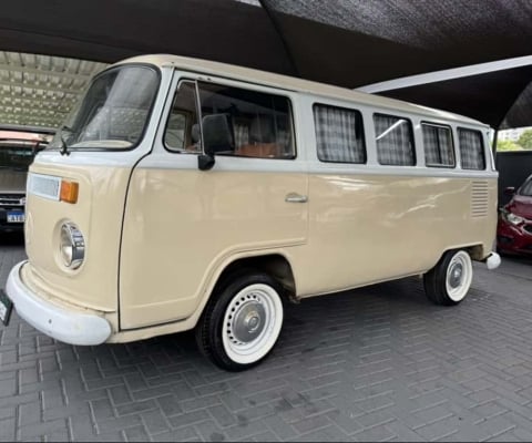 Volkswagen KOMBI 1.6 STD 8V GASOLINA 3P MANUAL