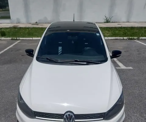 VOLKSWAGEN FOX à venda.