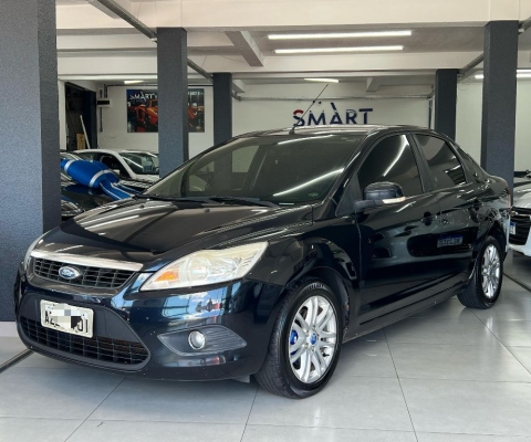 Ford Focus Sedan 1.6 