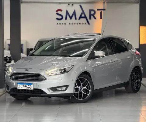 Ford Focus Titanium 2.0 AT