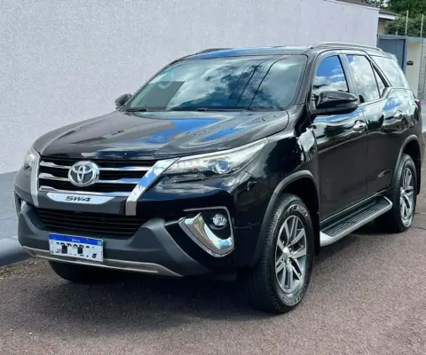 Toyota Hilux sw4 2020 2.8 srx 4x4 7 lugares 16v turbo intercooler diesel 4p automático