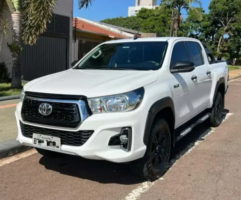 Toyota Hilux 2018 2.8 sr challenge 4x4 cd 16v diesel 4p automático