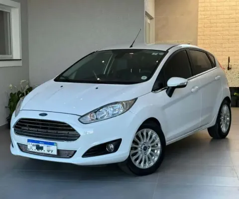 Ford Fiesta 2015 1.6 titanium hatch 16v flex 4p powershift