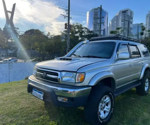 TOYOTA HILUX SW4 D 2002