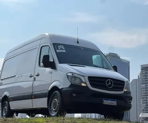 MERCEDES-BENZ 313CDISTREET F 2019