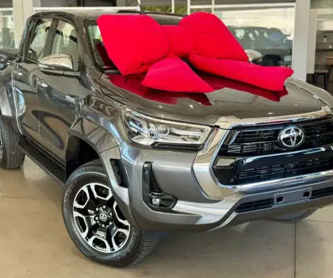 TOYOTA HILUX CD SRX PLUS 4x4 2.8 TDI DIE. AUT. 2025
