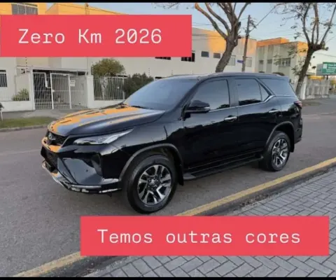 TOYOTA SW4 DSL 4X4 SRX PLATINUM AT 7S 2026