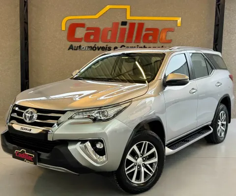 Toyota Hilux SW4 SRX 4X4 2.8 TDI 16V Dies. Aut. 2020
