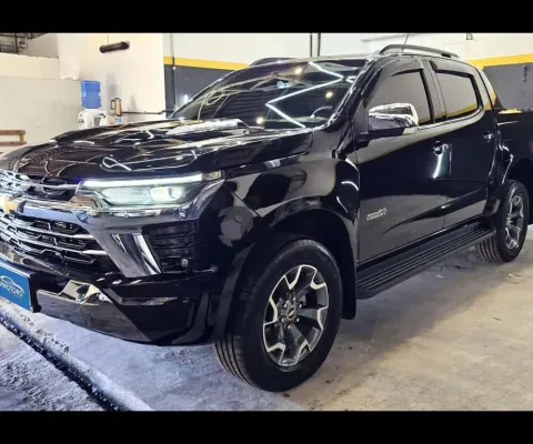S10 2025 HIGH COUNTRY TURBO DIESEL COMPLETA BAIXO KM COM CHAVE RESERVA E MANUAL