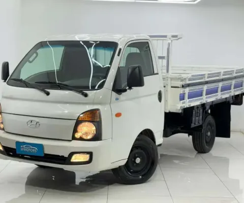 Hyundai hr 2.5 tci 2017 com caçamba e 4 pneus novos