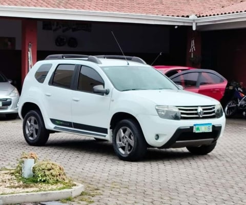 RENAULT DUSTER 20 D 4X2A 2015