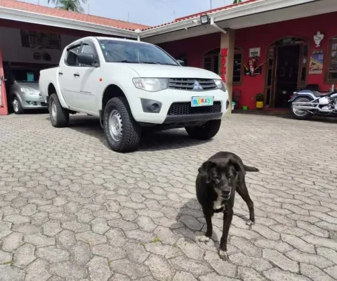 Mitsubishi l200 triton gl d 2015