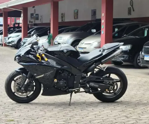Yamaha yzf r1 2013