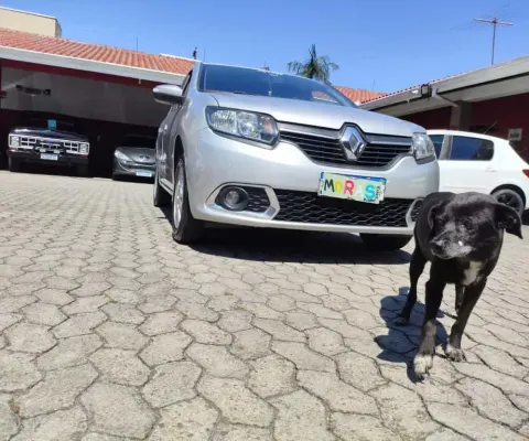 Renault sandero dyna 16r 2015