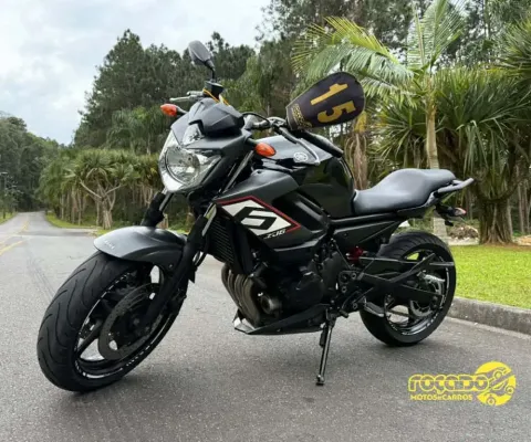 XJ6 N/ABS 2015 c/ 47 MIL KM