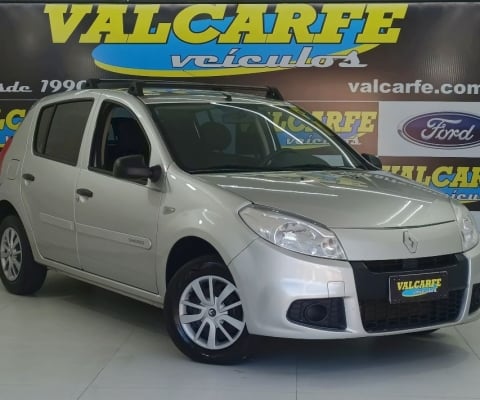 Sandero Authentique 1.0 Flex