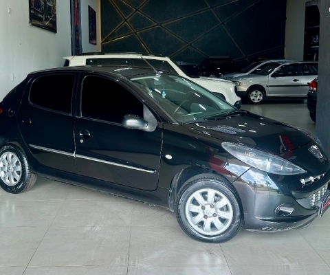 PEUGEOT 207 1.4 Completo - CUSTO BENEFÍCIO 
