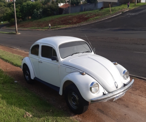 VOLKSWAGEN FUSCA à venda.