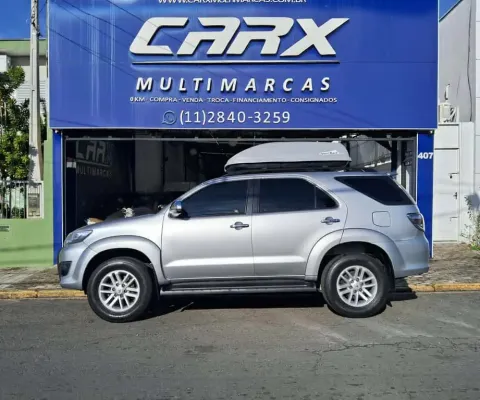TOYOTA Hilux SW4 2.7 16V 4P FLEX SR 7 LUGARES AUTOMÁTICO