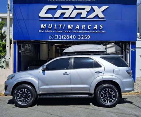 TOYOTA Hilux SW4 2.7 16V 4P FLEX SR 7 LUGARES AUTOMÁTICO