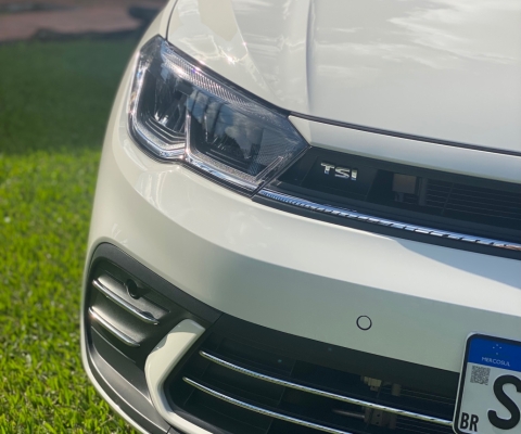 Vendo Novo Polo Highline 23/24 com 1 mês de uso